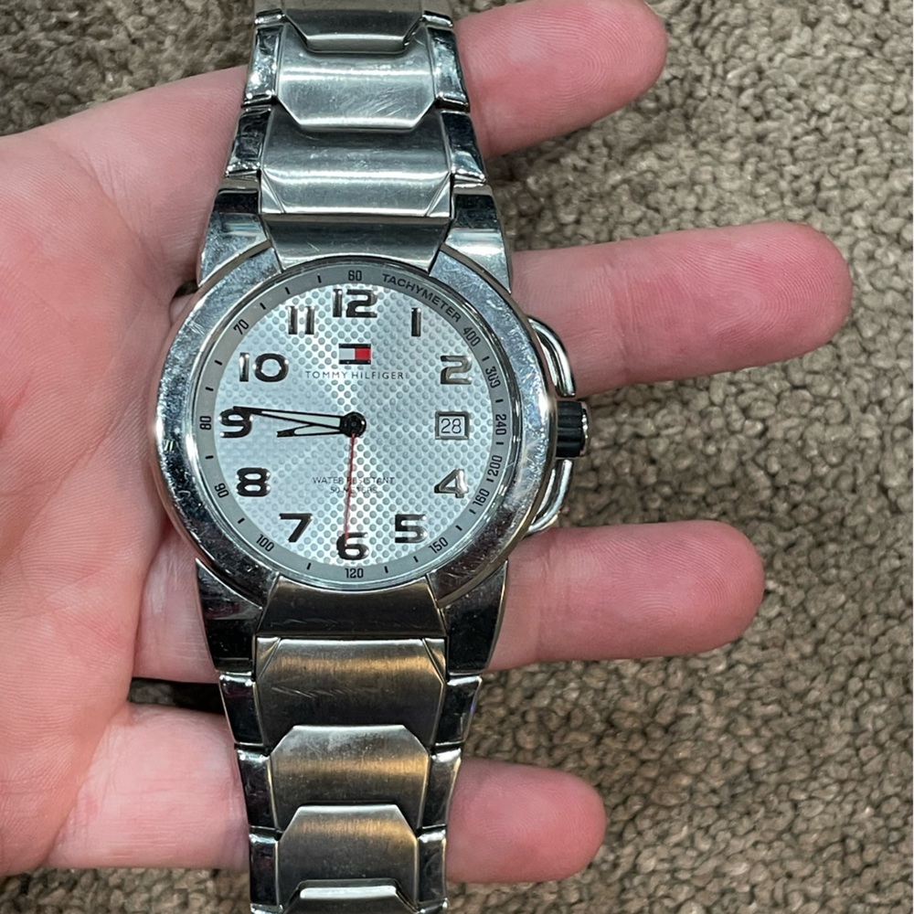 Tommy Hilfiger men’s Watch. Silver bracelet
